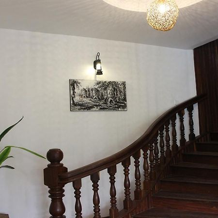 Palm Tree Boutique Hotel Phnom Penh Exteriör bild