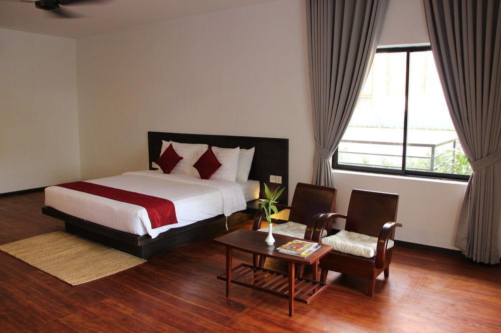 Palm Tree Boutique Hotel Phnom Penh Exteriör bild
