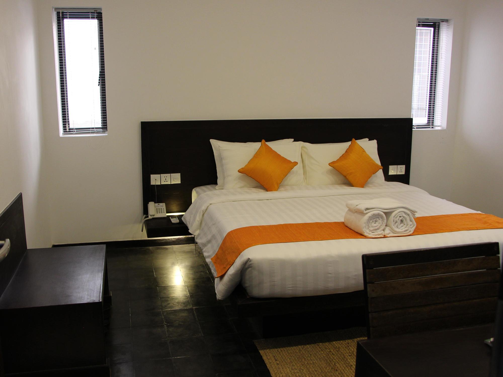 Palm Tree Boutique Hotel Phnom Penh Exteriör bild