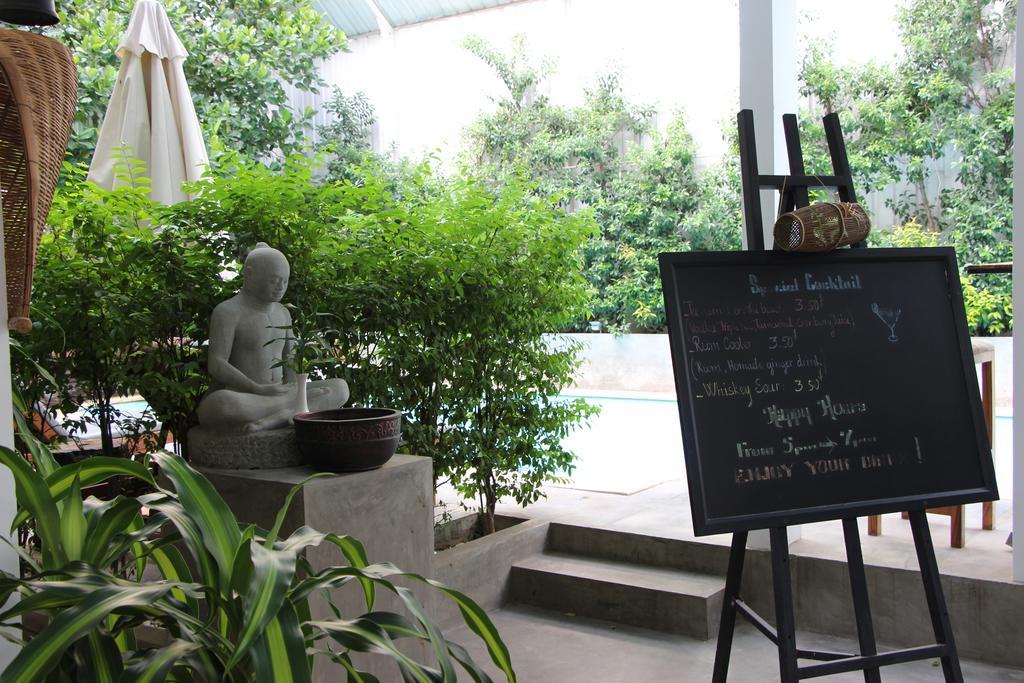 Palm Tree Boutique Hotel Phnom Penh Exteriör bild