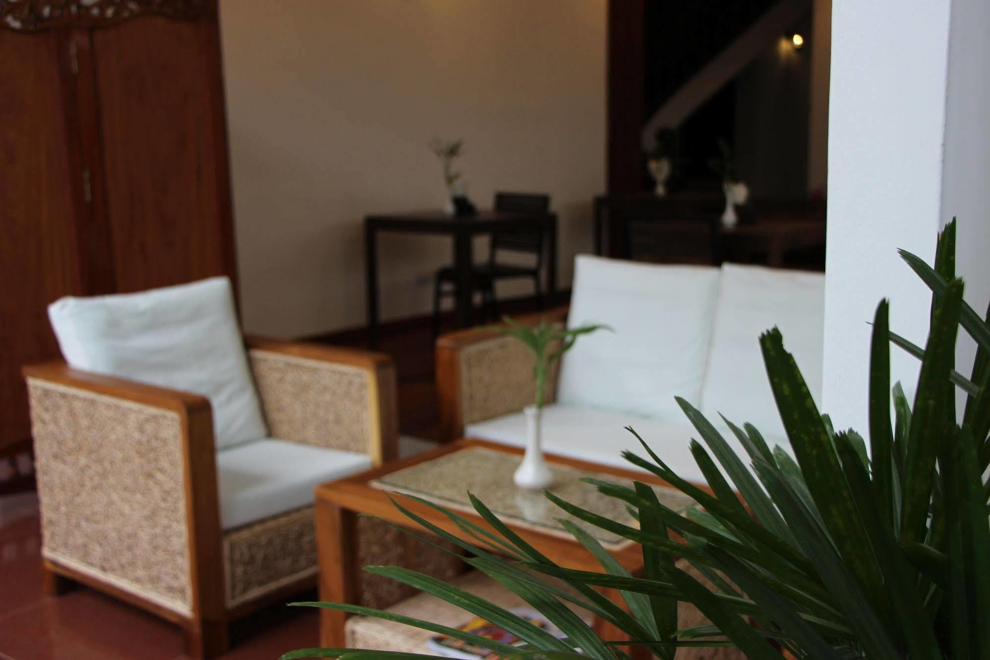 Palm Tree Boutique Hotel Phnom Penh Exteriör bild